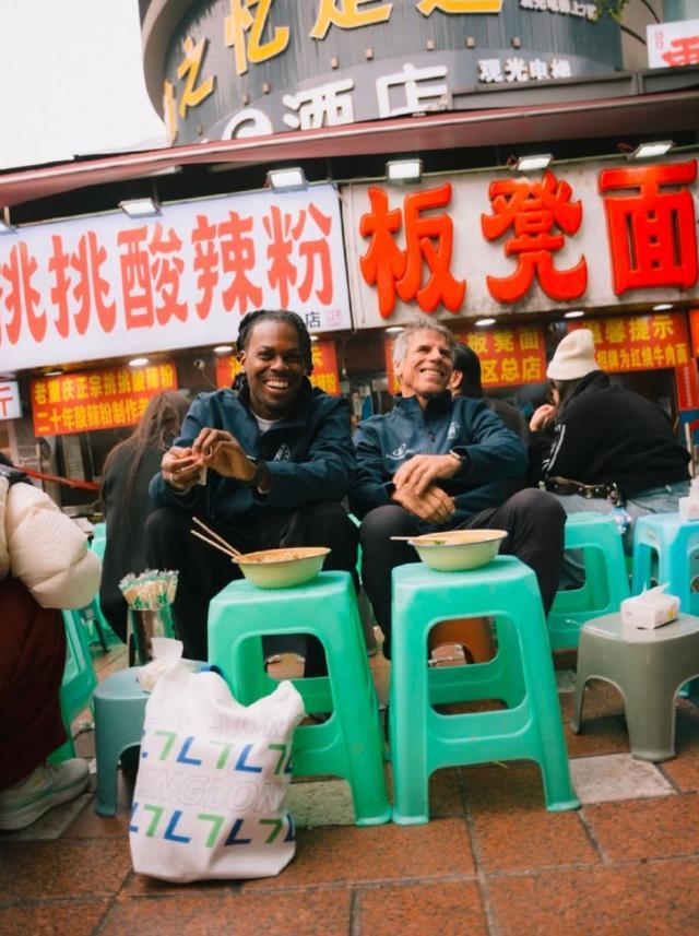 佐拉:马拉多纳和梅西之间,我选马拉多纳